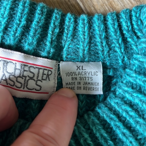 “Westchester classics” EUC! 90’s cableknit sweater - Picture 3 of 6